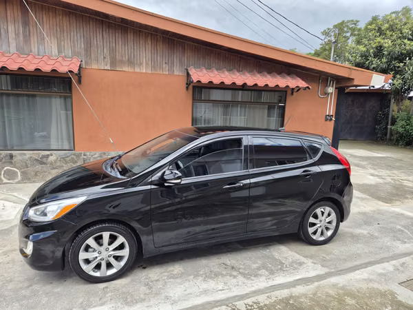 Hyundai accent