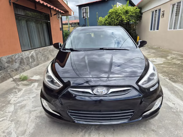 Hyundai accent