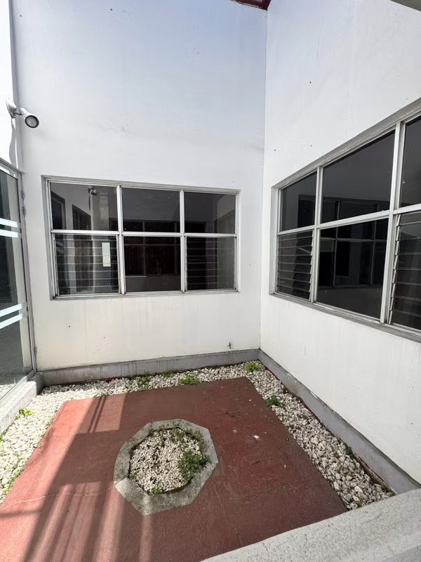 CASA | GUADALUPE DE CARTAGO | USO MIXTO | AMPLIOS ESPACIOS Y GRAN POTENCIAL COMERCIAL