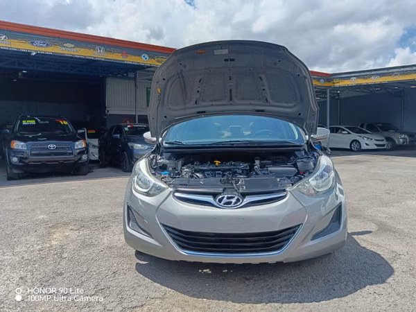 Hyundai elantra