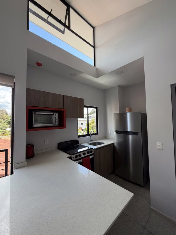 VENTA APARTAMENTO AMUEBLADO, Condominio. San Pedro, Montes de Oca
