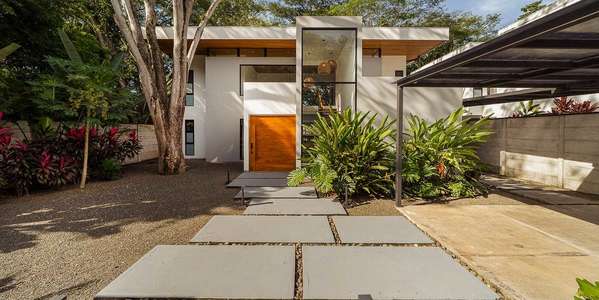 Home 4BR in Potrero Surfside - Private Pool - Vacation Rental Income