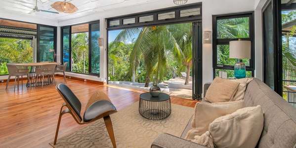 Home 2BR in Montezuma Santa Teresa - Private Pool - Near Beach School