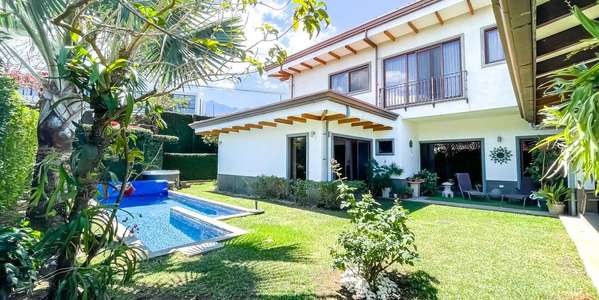 Home 3BR in Escazú Gated Community - Pool Gym Sauna Jacuzzi