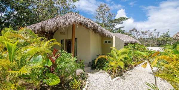 3BR Home Santa Teresa Beachfront Walk to Beach Rental Income
