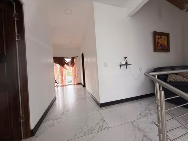 SE VENDE CASA LOS ANGELES DE SANTO DOMINGO HEREDIA