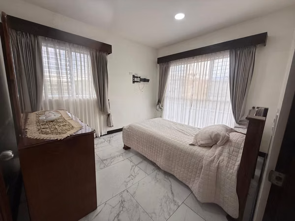 SE VENDE CASA LOS ANGELES DE SANTO DOMINGO HEREDIA