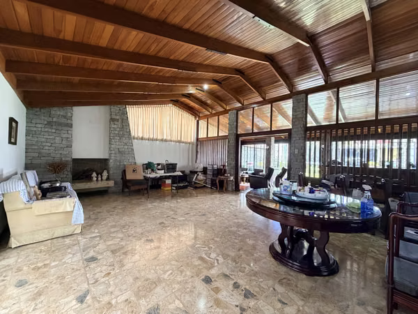 Casa Esquinera San Francisco Uso Mixto Ubicación Premium