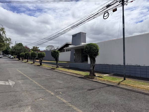 Casa Esquinera San Francisco Uso Mixto Ubicación Premium