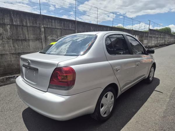 Toyota echo