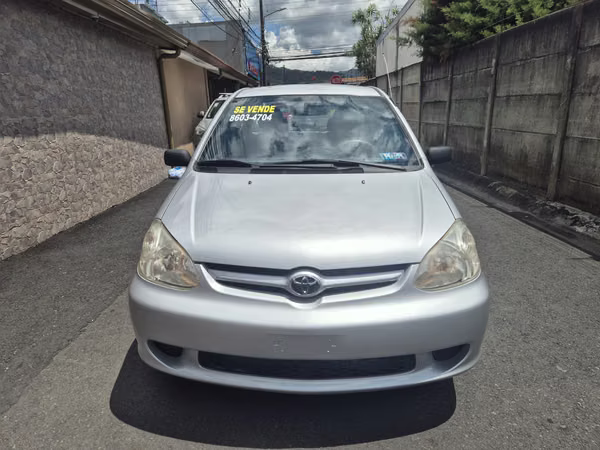 Toyota echo