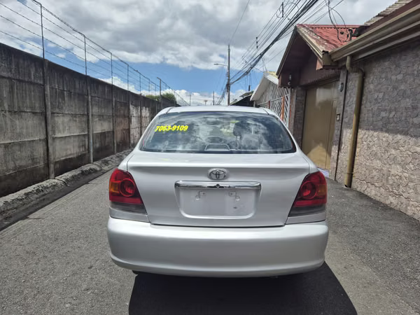 Toyota echo