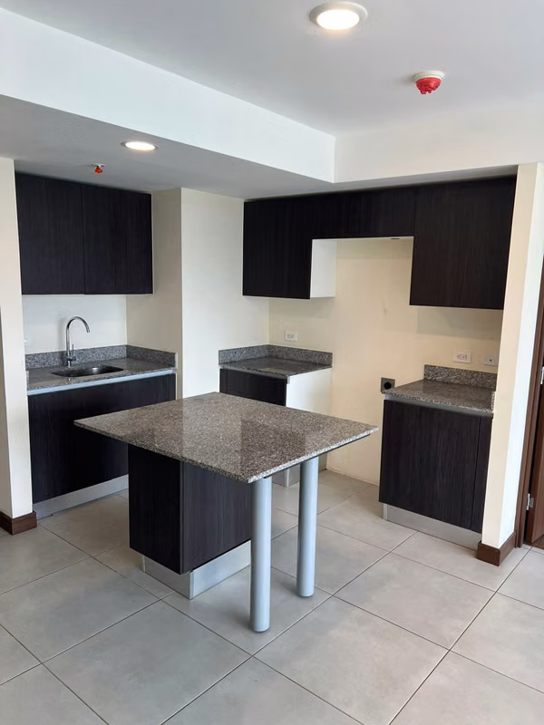 VENTA DE APARTAMENTO 3 HABITACIONES EN LOS YOSES SAN PEDRO