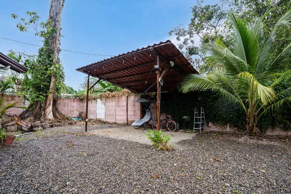 Linda cabaña a unos pasos del centro de Puerto Viejo