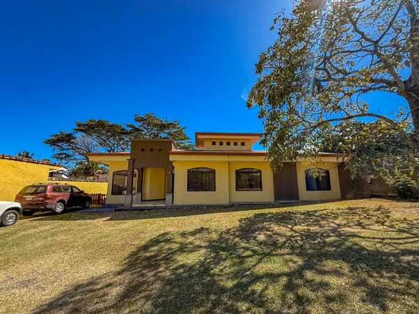 Venta de casa en Santa Ana, Piedades, San José
