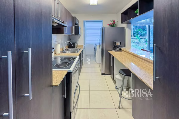 VENTA Apartamento amueblado 2 hab en Bella Vista Heredia