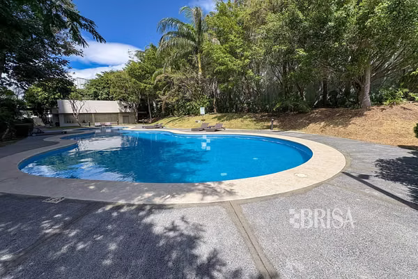 VENTA Apartamento amueblado 2 hab en Bella Vista Heredia