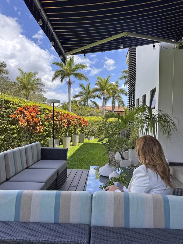 Venta de Casa en  Santa   Ana  Condominio Exclusivo