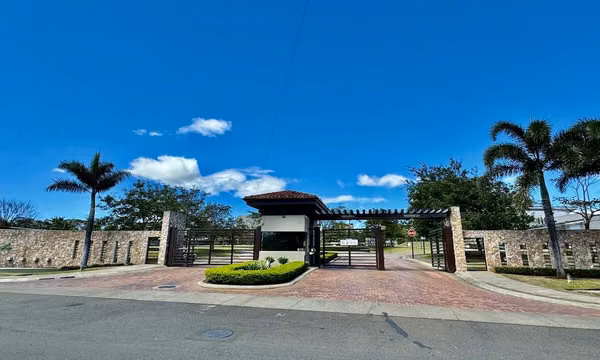 Venta de lotes en Condominio Riviera, San Rafael Alajuela