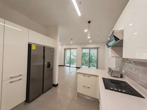 ALQUILER DE APARTAMENTO TIPO ESTUDIO CON LÍNEA BLANCA, URBAN FLATS, SANTA ANA