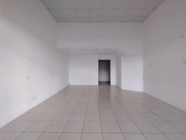 Heredia Local Comercial - 60m- parqueo