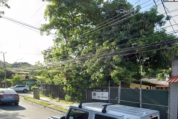 Venta Propiedad Esquina Comercial y Residencial | 454 m² | Pozos Sur, Santa Ana, San José