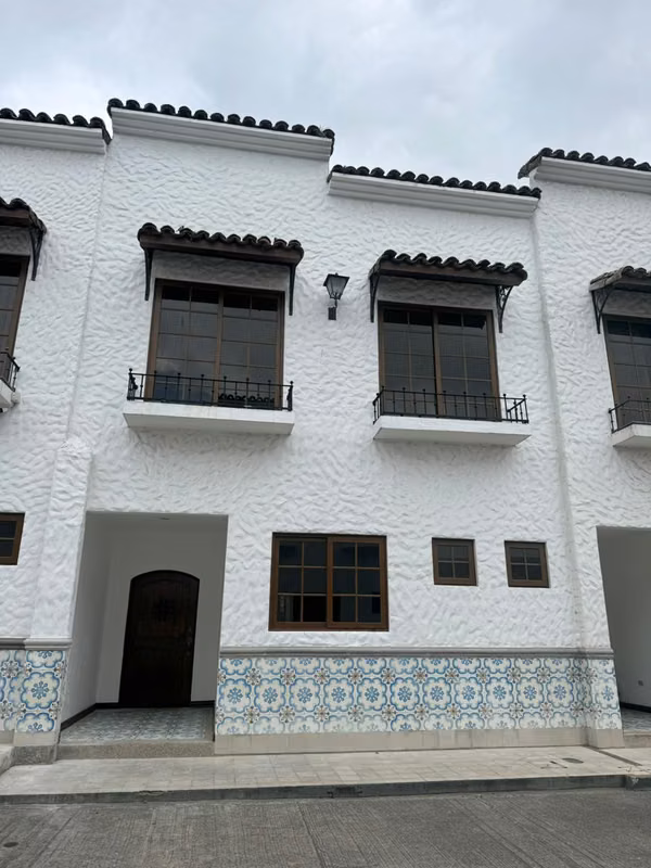 House for Sale in Villa Castilla Condominium, Tejar del Guarco