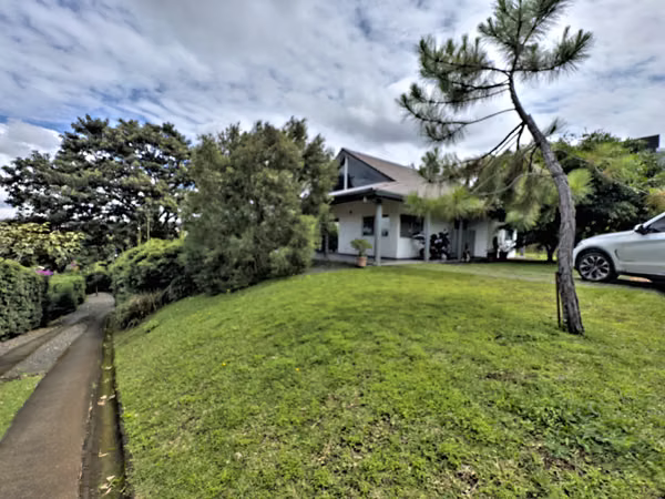 SALE A Private Oasis in Lomas de Ayarco - 124; 1,500 m ² of Land, Nature and Exclusivity