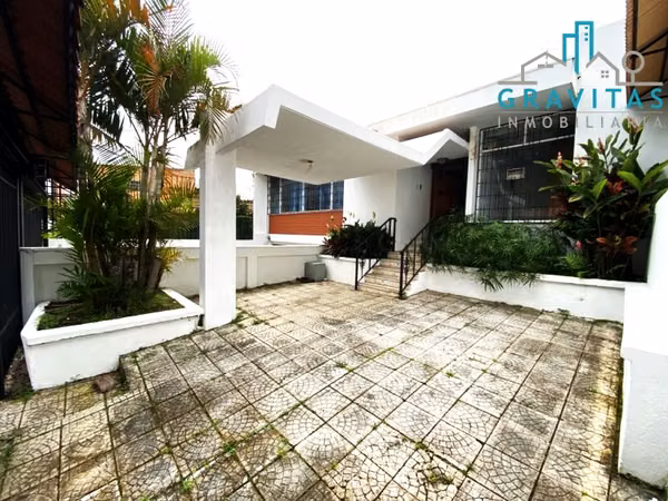 Rental house for offices in Escalante, Commercial use ID 1242