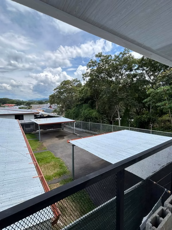 SE ALQUILA APARTAMENTO EN VILLACARES DE TURRUCARES ALAJUELA
