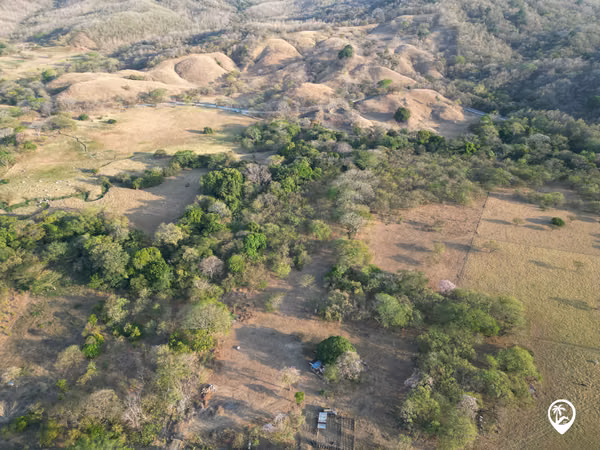 Finca para desarrollar a 6 min de la Playa Junquillal
