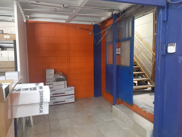 Commercial and industrial Winery rental, close to roundabout The guarantees