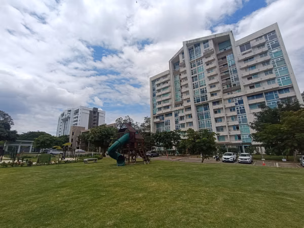 Barreal de Heredia · Apartamento 1 hab, 1, baño, 1 parqueo en torre · Piscina, gym y pet friendly