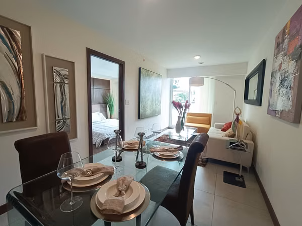 Barreal de Heredia · Apartamento 1 hab, 1, baño, 1 parqueo en torre · Piscina, gym y pet friendly