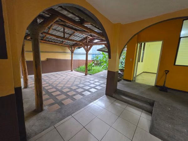 IS SOLD BUILDING FOR HOTEL IN THE CENTER OF SAN JOSE