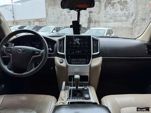 TOYOTA LAND CRUISER 2011 AUTOMÁTICA DIESEL BLANCO