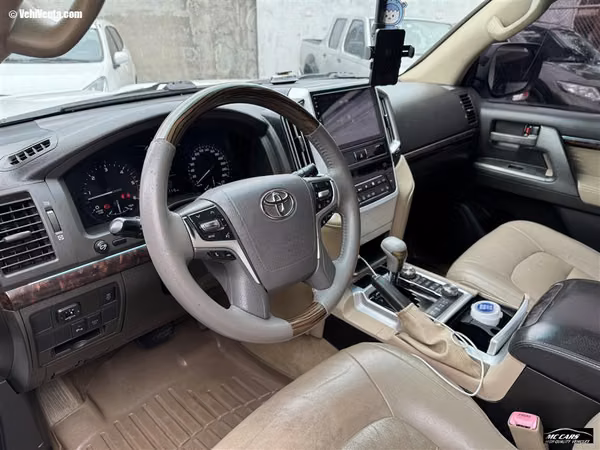 TOYOTA LAND CRUISER 2011 AUTOMÁTICA DIESEL BLANCO