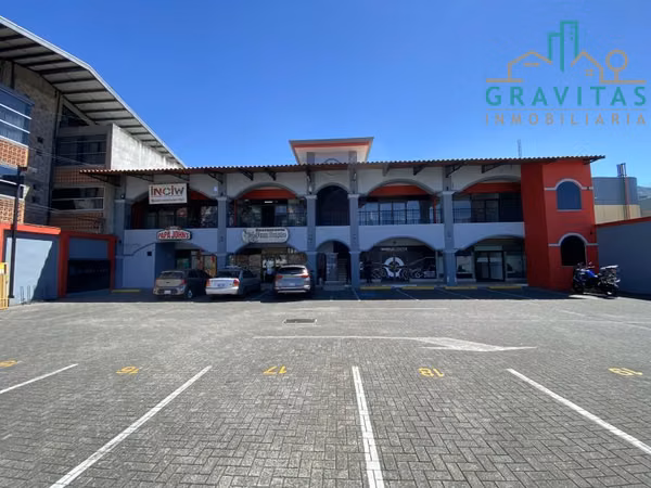 Plaza Comercial en venta en Santa Ana (1130 m2) ID 1054