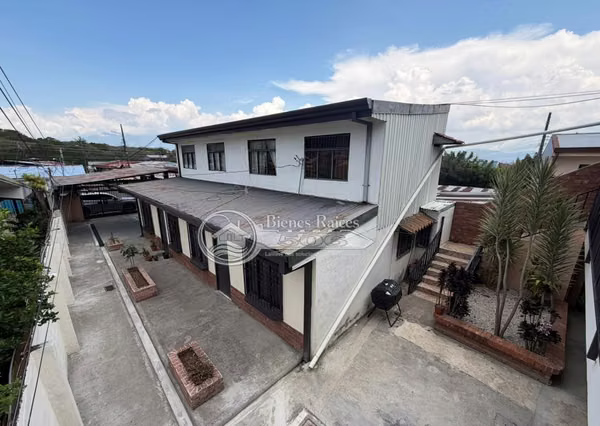 Property is sold with 6 apartments San Pablo de Heredia