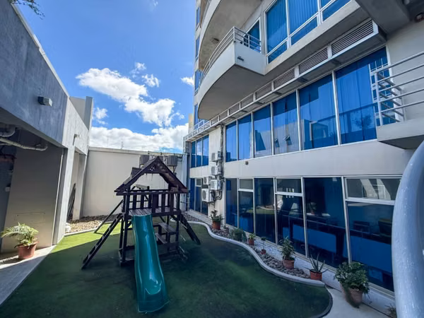 Venta de apartamento en Torres de Paseo Colón, San José