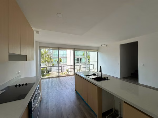 REMODELED LOFT FOR SALE IN GUACHIPELÍN, ESCAZÚ*