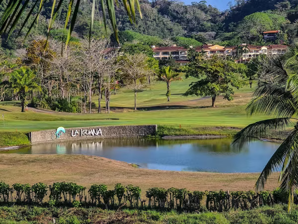 Apartamento a la venta en Los Sueños Resort