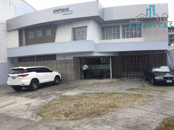 Edificio en venta en San Pedro, Barrio Dent (Con oficinas) ID 1296