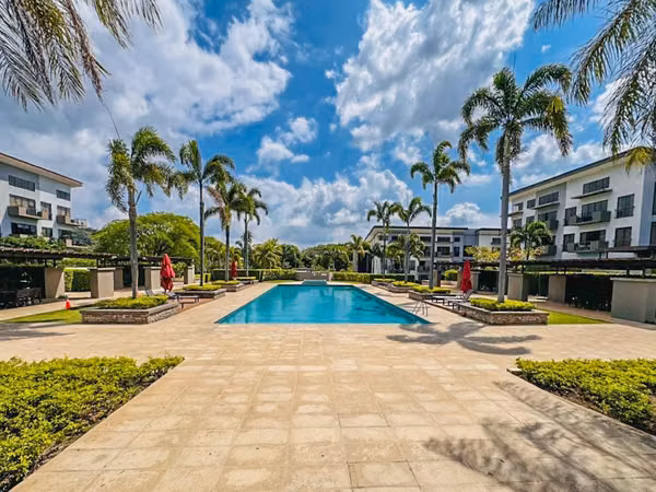 VENTA DE CASA EN CONDOMINIO PARQUES DEL SOL