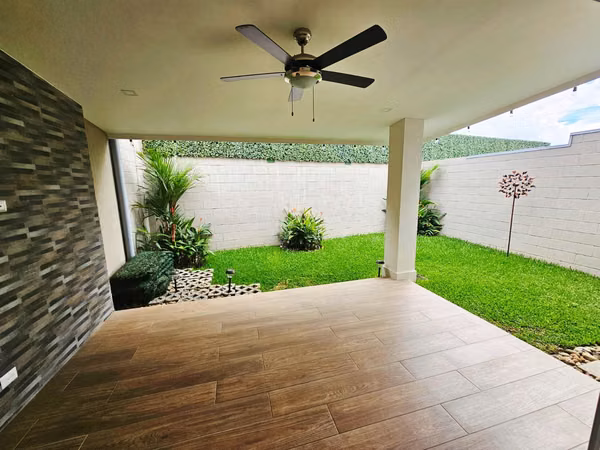 Contemporary 3Bdr Home for Rent in Guachipelín Norte, Escazú