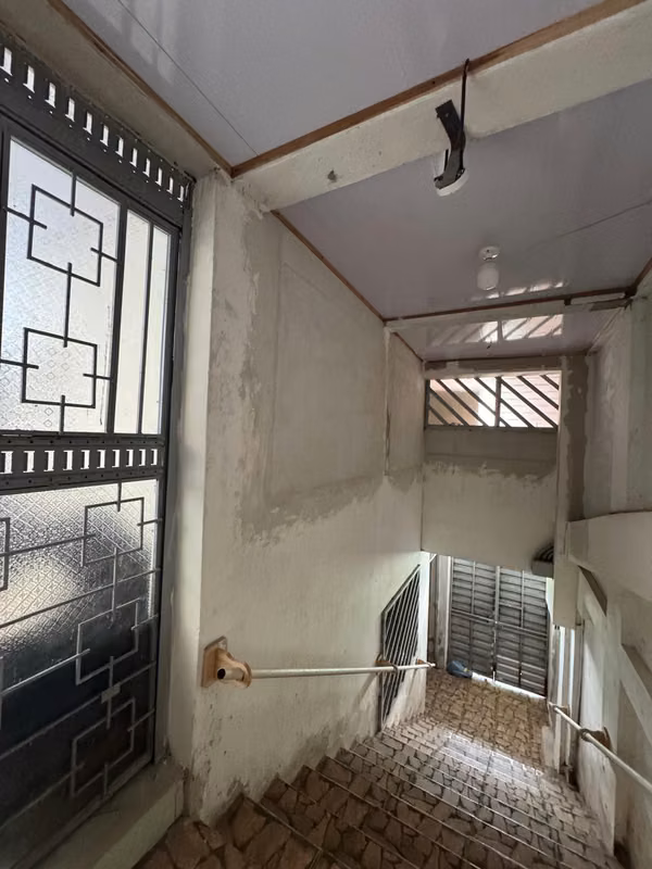 Venta de Casa + 3 Apartamentos en Cinco Esquinas de Tibás | Oportunidad de Inversión