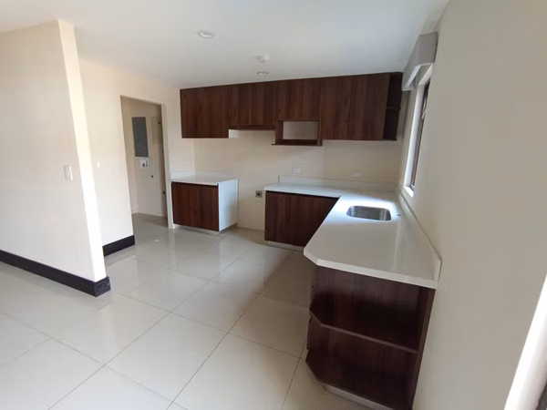 Apartamento a la venta en Brasil de Santa Ana