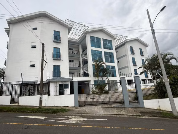 Venta de Apartamento en Condominio Roosevelt, San Pedro SR