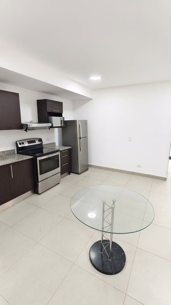 SE ALQUILA APARTAMENTO DE 2 HABITACIONES EN LA SABANA
