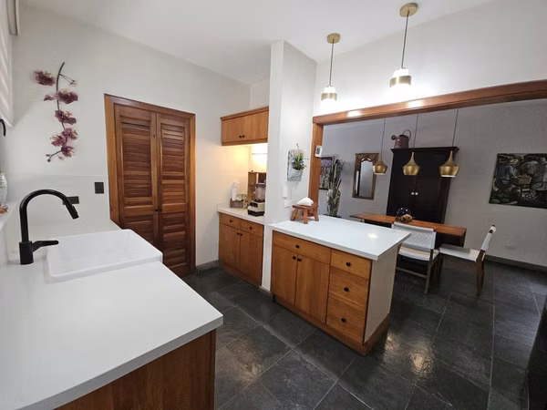 Casa en venta en Palmeto Lindora | 3 habitaciones + mezzanine ID26543